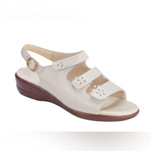 SAS Quatro Slingback Cream Sandals